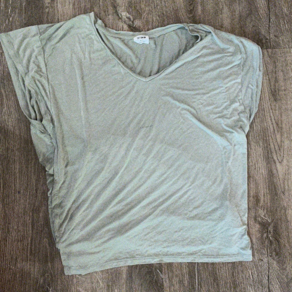 cotton on v neck